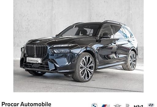 Gebraucht BMW X7 M Sport 352 PS (258 kW) 2025 Schwarz SUV