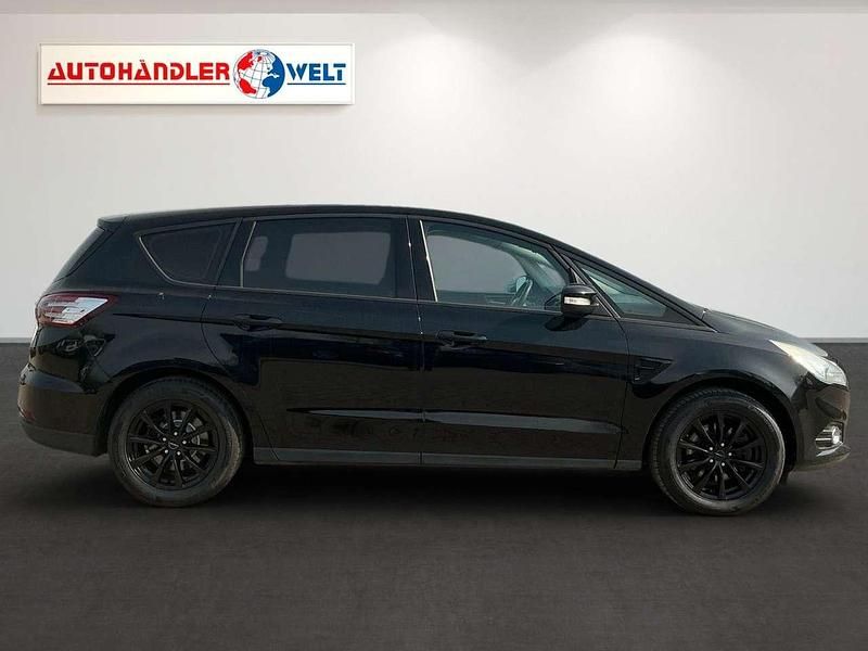 Gebraucht Ford S-MAX Trend 160 PS (117 kW) 2016 Schwarz Van / Kleinbus