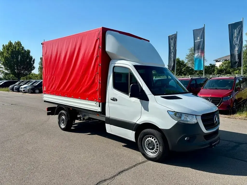 Gebraucht Mercedes Sprinter 170 PS (125 kW) 2022 Arktikweiß Van