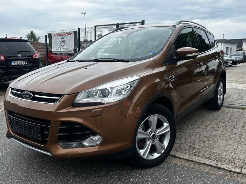 Braun Gebraucht 2013 Ford Kuga Titanium SUV | 7.900 € (Superpreis) - Bild 1/4