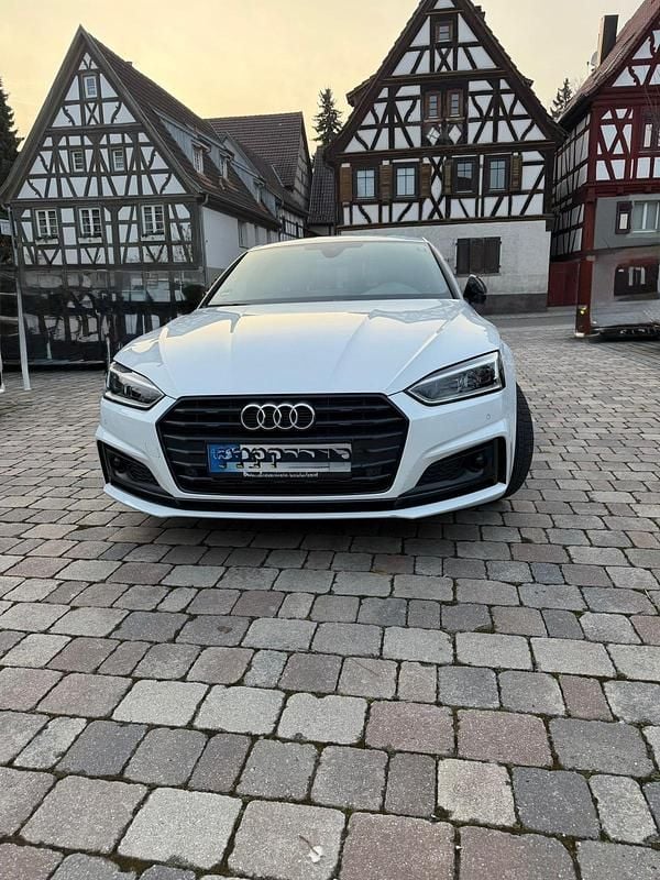 Gebraucht Audi A5 S-Line 190 PS (139 kW) 2018 Weiß Coupé