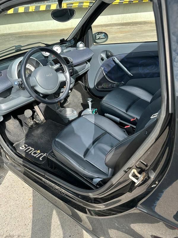Gebraucht Smart ForTwo Cabrio 61 PS (44 kW) 2002 Schwarz Cabrio