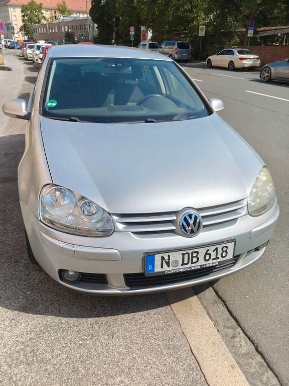 Silber Gebraucht 2007 VW Golf V Limousine | 2.000 € (Guter Preis) - Bild 1/2