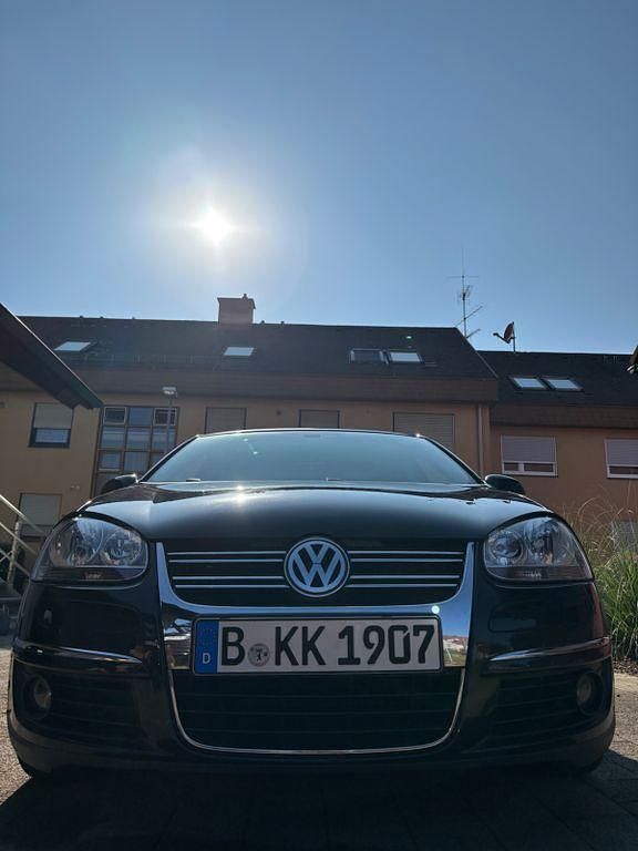 Gebraucht VW Jetta United 122 PS (89 kW) 2008 Schwarz Limousine