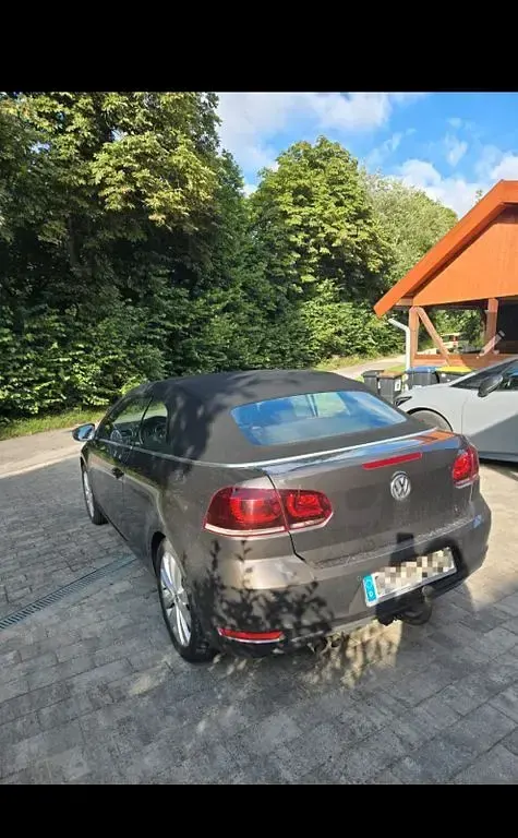 Gebraucht VW Golf Cabriolet 140 PS (102 kW) 2014 Braun Cabrio