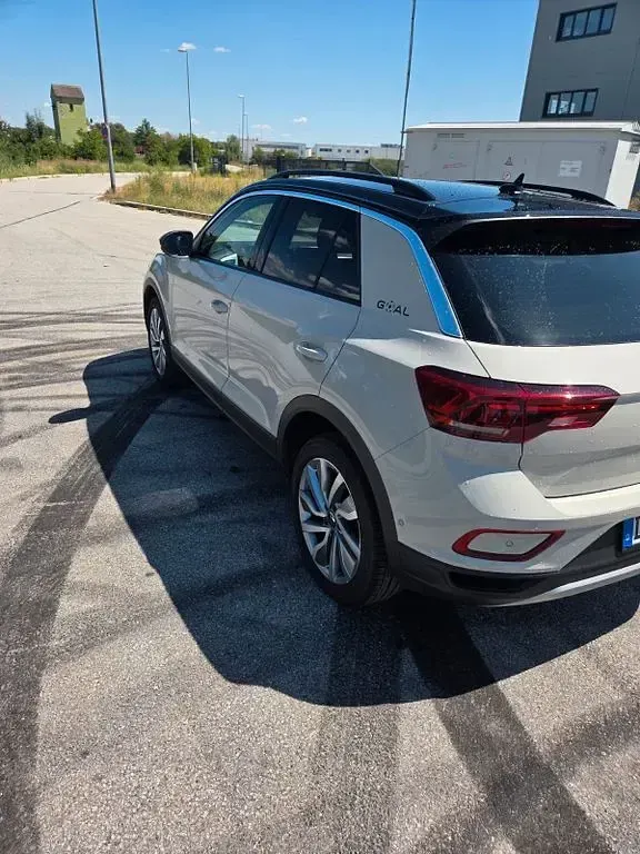 Gebraucht VW T-Roc Goal 150 PS (110 kW) 2024 Grau SUV