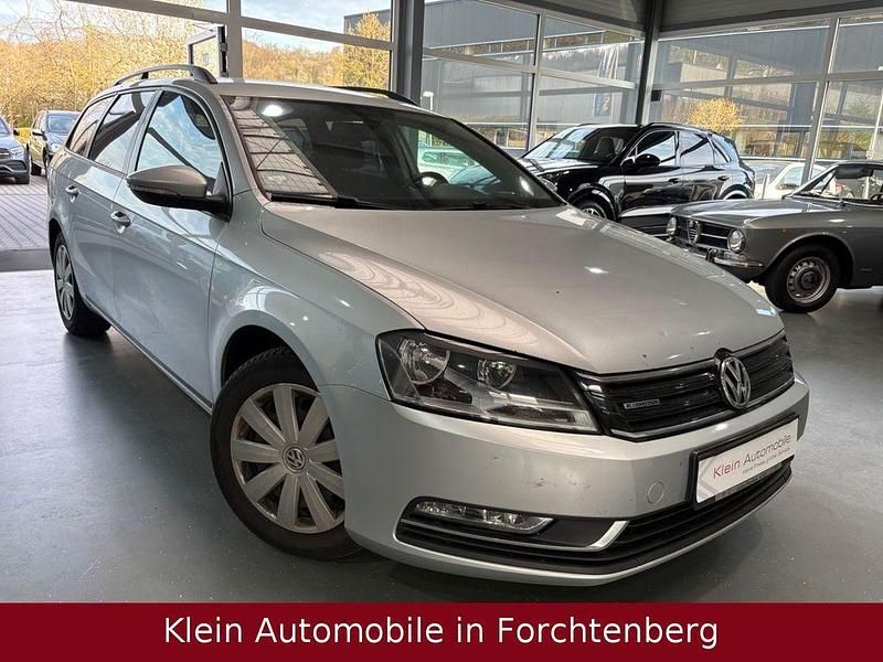 Gebraucht VW Passat Trendline 105 PS (77 kW) 2013 Silber Kombi