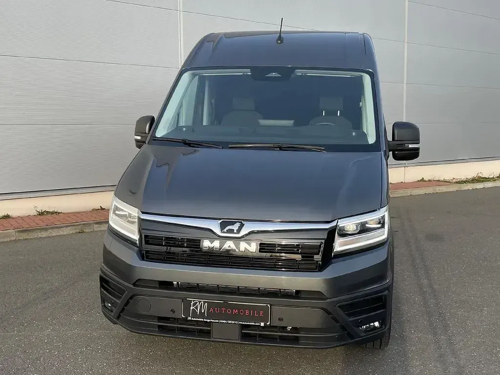 Neu MAN TGE 205 PS (150 kW) 2026 Indiumgrau metallic Van