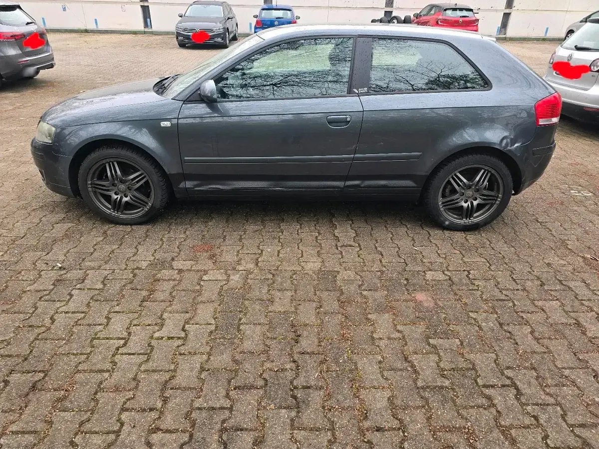 Usata Audi A3 105 CV (77 kW) 2006 Grigio Utilitaria
