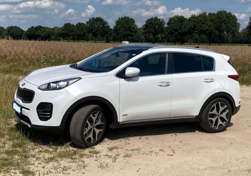 Weiß Gebraucht 2016 Kia Sportage GT-Line SUV | 16.500 € (Guter Preis) - Bild 1/4