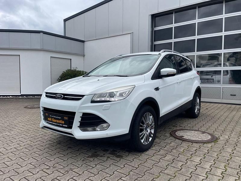 Weiß Gebraucht 2014 Ford Kuga Titanium SUV | 11.980 € (Fairer Preis) - Bild 1/4