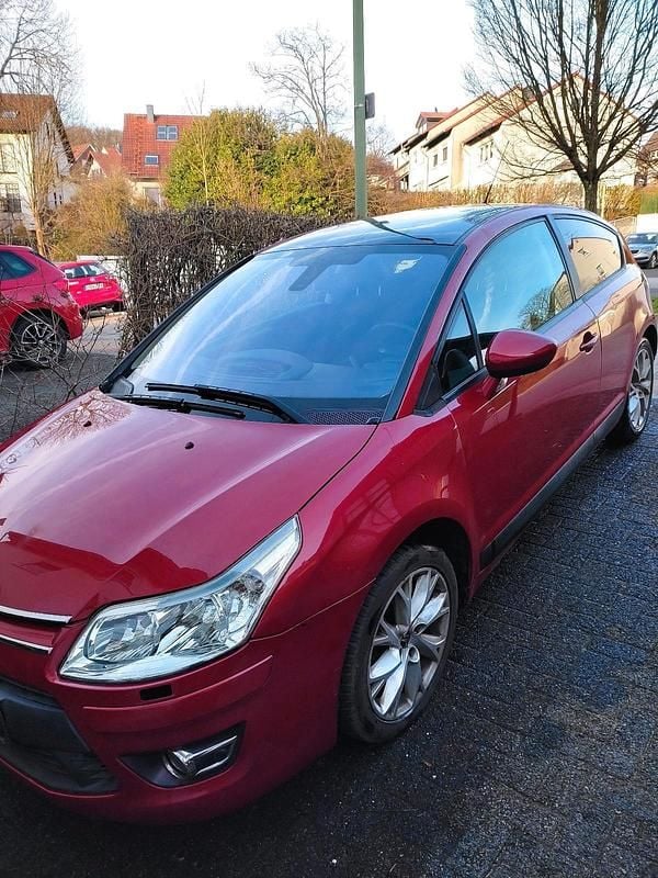 Rot Gebraucht 2009 Citroën C4 Coupé | 940 € (Guter Preis) - Bild 1/4
