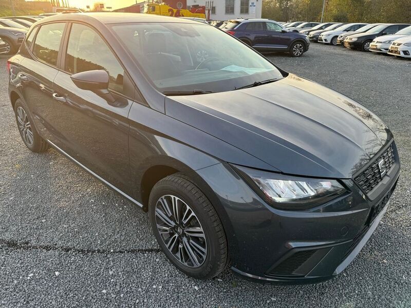 Saphirblau Neu 2024 Seat Ibiza Style Limousine | 20.580 € (Fairer Preis) - Bild 1/4