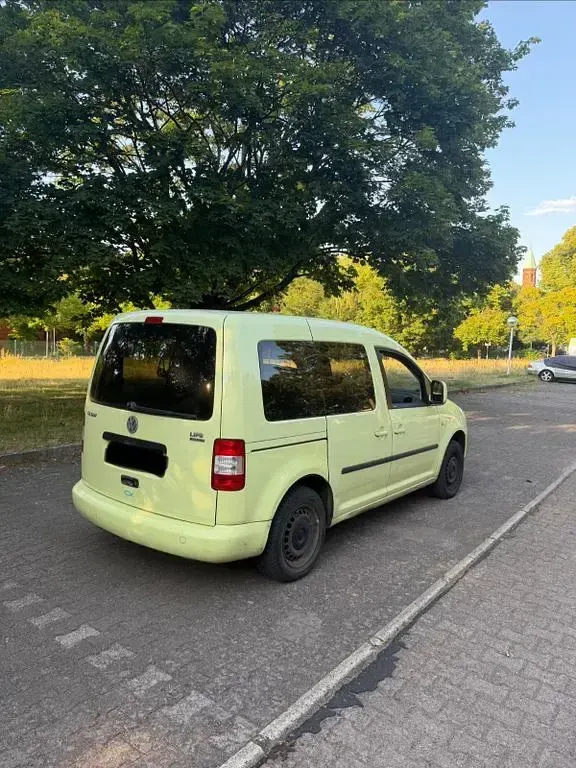 Gebraucht VW Caddy Life 109 PS (80 kW) 2007 Gelb Van / Kleinbus