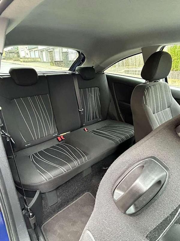 Gebraucht Opel Corsa Edition 69 PS (50 kW) 2010 Blau Kleinwagen