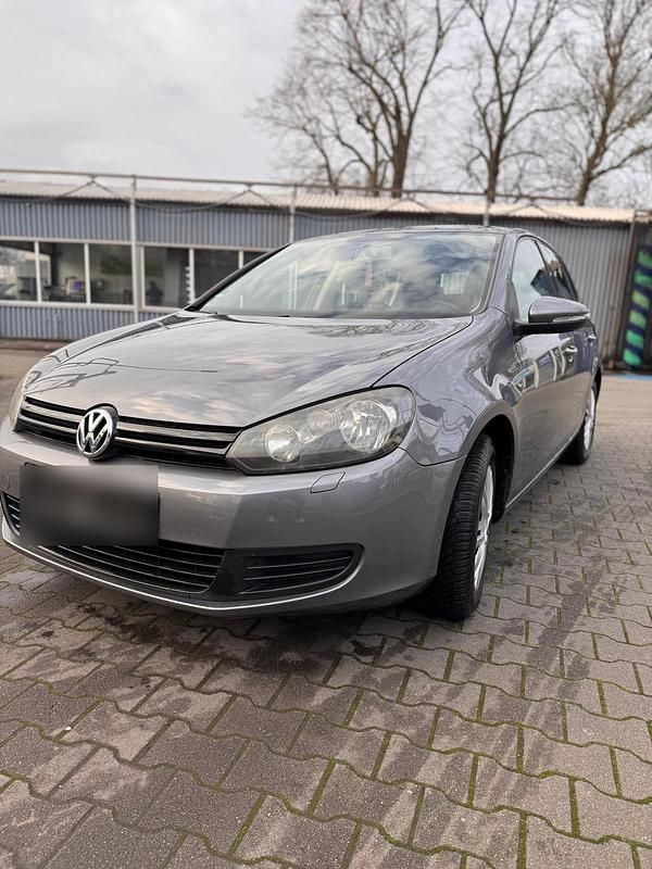 Gebraucht VW Golf VI 80 PS (58 kW) 2010 Grau Kleinwagen