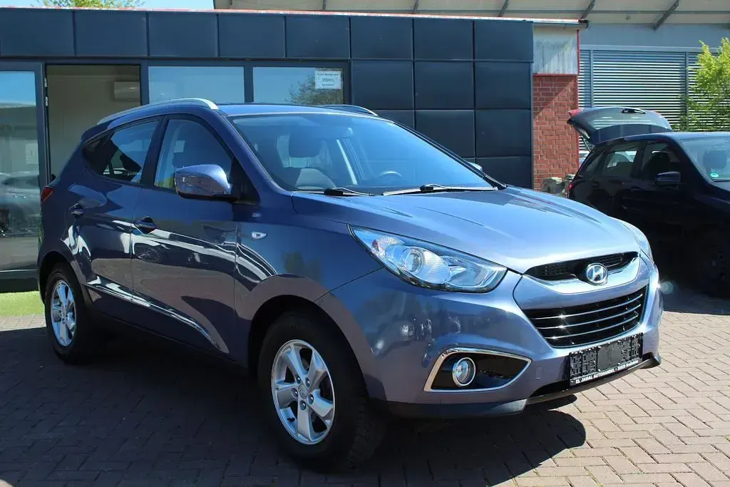 Gebraucht Hyundai ix35 Comfort 135 PS (99 kW) 2012 Blau SUV