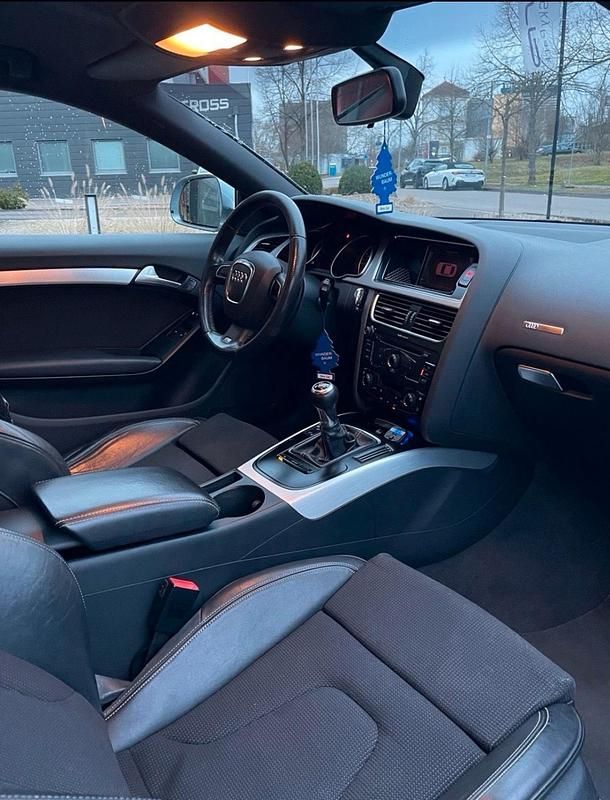 Gebraucht Audi A5 S-Line 179 PS (131 kW) 2008 Silber Coupé