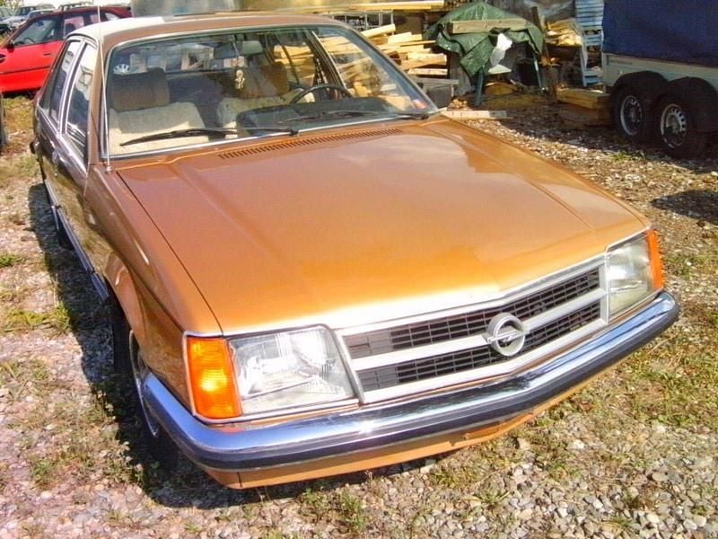 Gold Gebraucht 1980 Opel Commodore S Limousine | 4.900 € - Bild 1/4