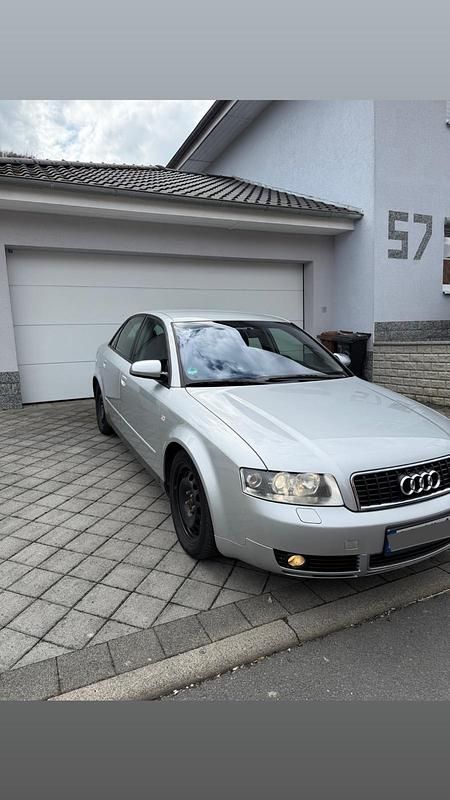 Gebraucht Audi A4 S-Line 220 PS (161 kW) 2002 Silber Limousine