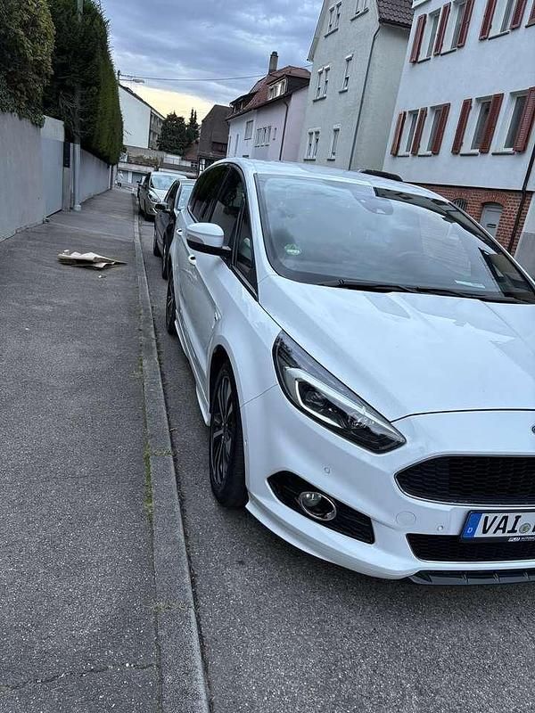 Gebraucht Ford S-MAX ST-Line 150 PS (110 kW) 2019 Van / Kleinbus