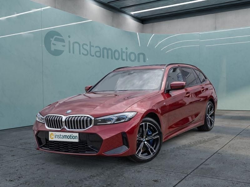 Rot Gebraucht 2024 BMW 330e Kombi | 45.699 € (Fairer Preis) - Bild 1/4