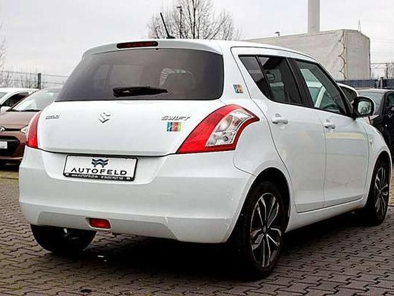 Gebraucht Suzuki Swift 94 PS (69 kW) 2017 Weiß Limousine