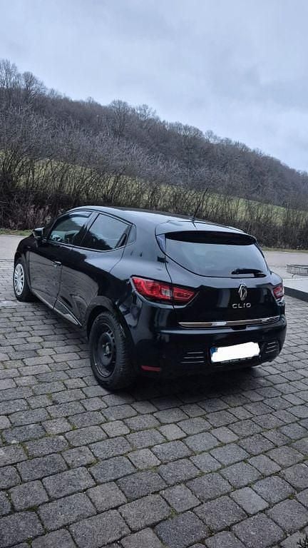 Gebraucht Renault Clio IV LIMITED 73 PS (53 kW) 2016 Schwarz Limousine