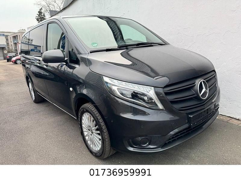 Gebraucht Mercedes Vito Edition 163 PS (119 kW) 2022 Grau Van