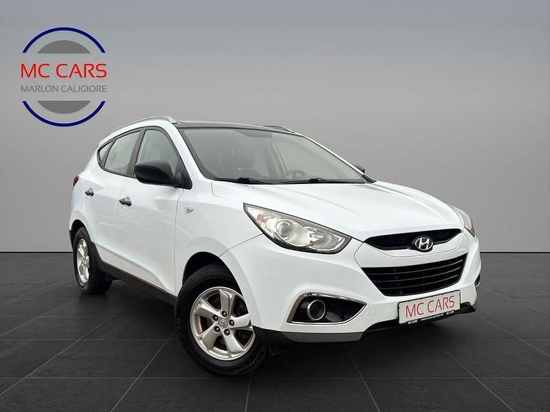 Weiß Gebraucht 2011 Hyundai ix35 Comfort SUV | 4.950 € (Fairer Preis) - Bild 1/4