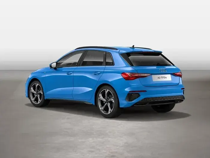 Gebraucht Audi A3 S-Line 150 PS (110 kW) 2021 Turboblau Limousine