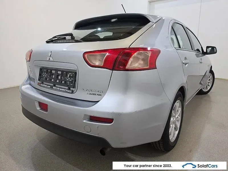 Gebraucht Mitsubishi Lancer Sportback 116 PS (85 kW) 2013 Grau Limousine