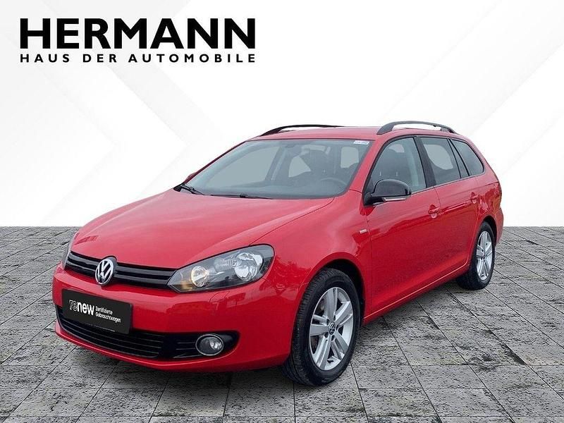Gebraucht VW Golf VI Match 122 PS (89 kW) 2012 Rot Kleinwagen