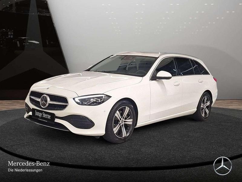 Gebraucht Mercedes C180 Avantgarde 170 PS (125 kW) 2024 Weiß Limousine