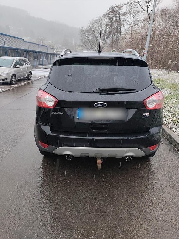 Gebraucht Ford Kuga Trend 163 PS (119 kW) 2010 Schwarz SUV