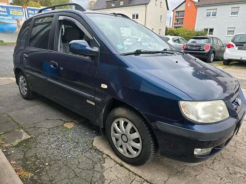Blau Gebraucht 2004 Hyundai Matrix Van / Kleinbus | 250 € (Superpreis) - Bild 1/4