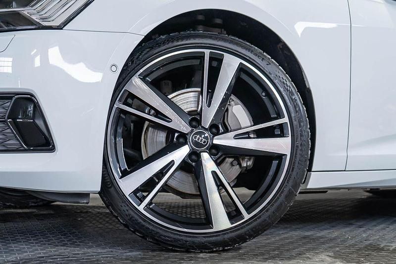 Gebraucht Audi A6 Advanced 360 PS (264 kW) 2024 Weiß Limousine