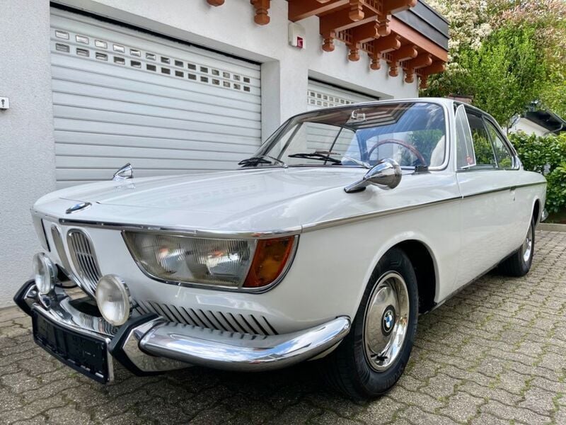 Weiß Gebraucht 1966 BMW 2000C/CS Coupé | 29.900 € - Bild 1/4