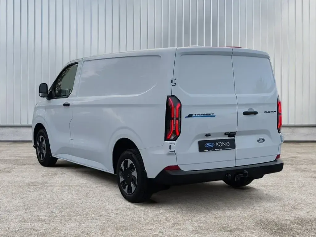 Nowe Ford E-Transit Trend 100 kW (136 KM) 2026 Biały Van