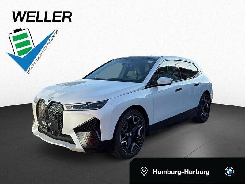 Mineralweiß (weiß) Gebraucht 2023 BMW iX Comfort Edition SUV | 46.250 € (Guter Preis) - Bild 1/3