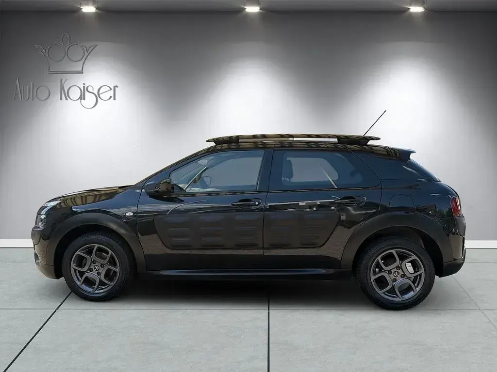 Gebraucht Citroën C4 Cactus Feel 92 PS (67 kW) 2015 Schwarz Kleinwagen