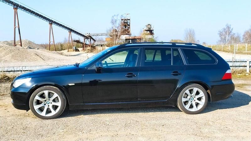 Gebraucht BMW 535 Basis 286 PS (210 kW) 2008 Schwarz Kombi