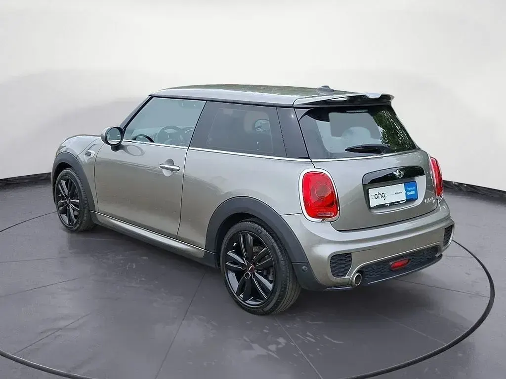 Używany Mini John Cooper Works 116 KM (85 kW) 2017 Srebrny Hatchback