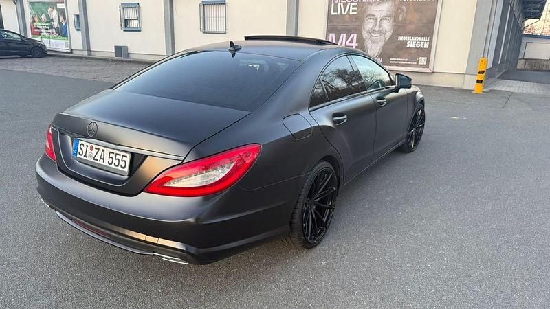 Gebraucht Mercedes CLS350 306 PS (225 kW) 2012 Schwarz Limousine