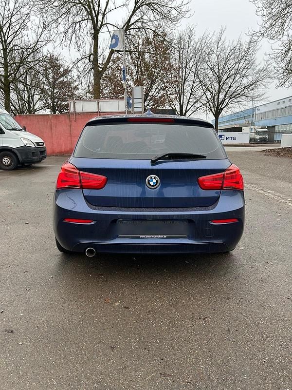 Gebraucht BMW 118 150 PS (110 kW) 2017 Blau Kleinwagen