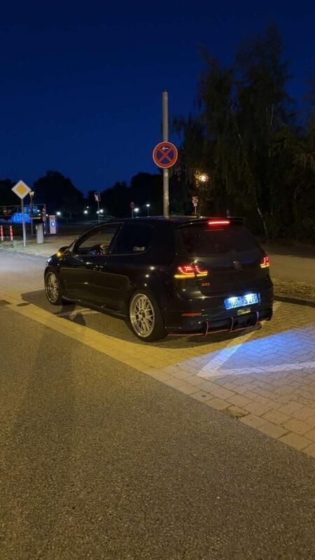 Schwarz Gebraucht 2006 VW Golf V GTI Kombi | 7.800 € (Etwas zu teuer) - Bild 1/4