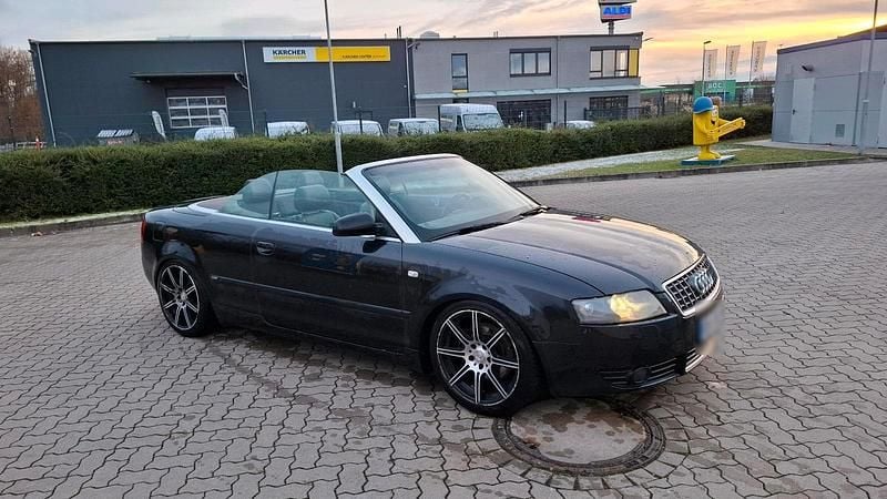 Gebraucht Audi A4 Cabriolet 220 PS (161 kW) 2002 Schwarz Cabrio