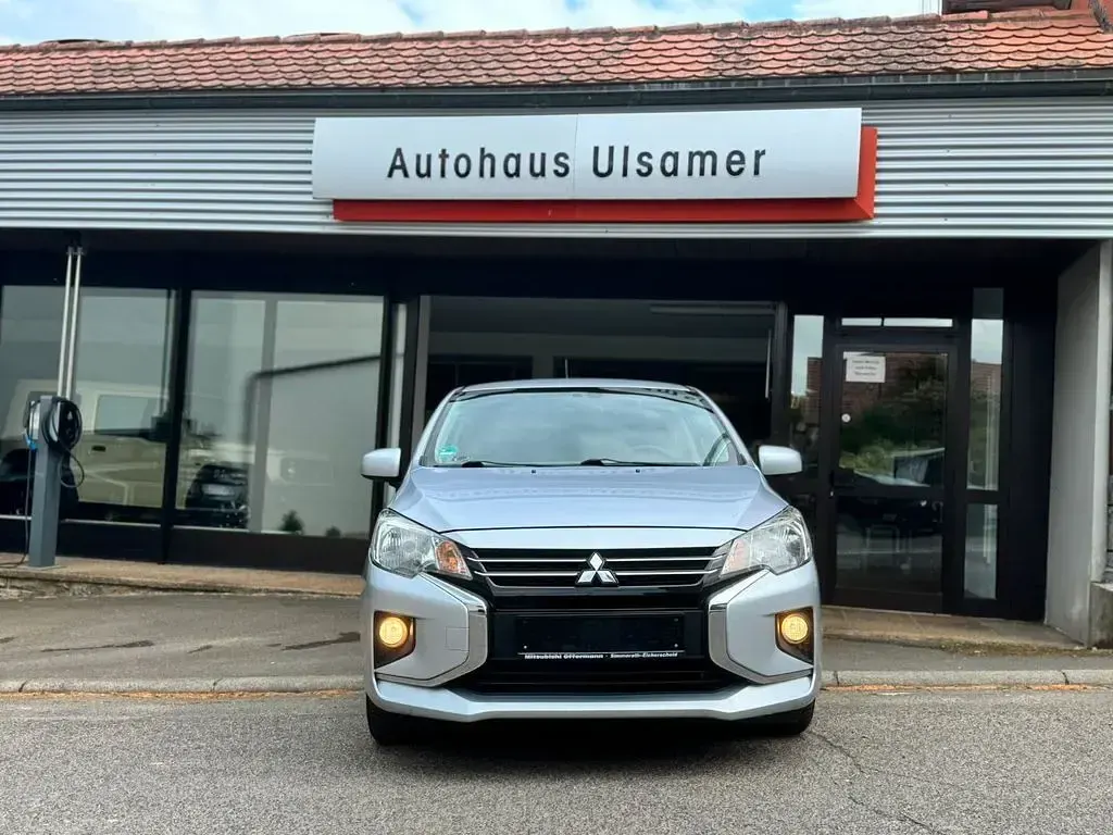 Gebraucht Mitsubishi Space Star Select 71 PS (52 kW) 2023 Grau Kleinwagen