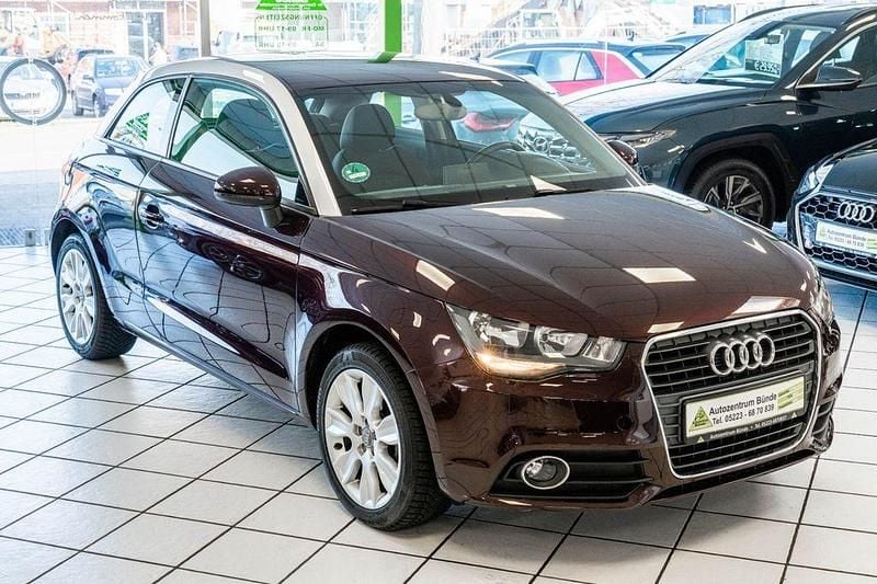 Gebraucht Audi A1 Ambition 86 PS (63 kW) 2013 Violet Kleinwagen