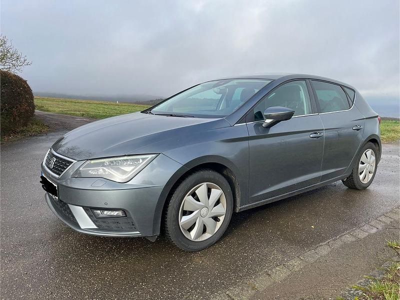 Gebraucht Seat Leon ST 150 PS (110 kW) 2017 Grau Kombi